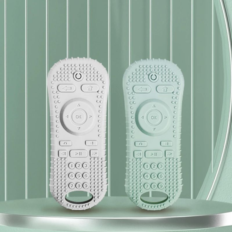 Ergonomic Lightweight Silicone Baby Teether Easy To Clean with Heat and Cold Resistance
